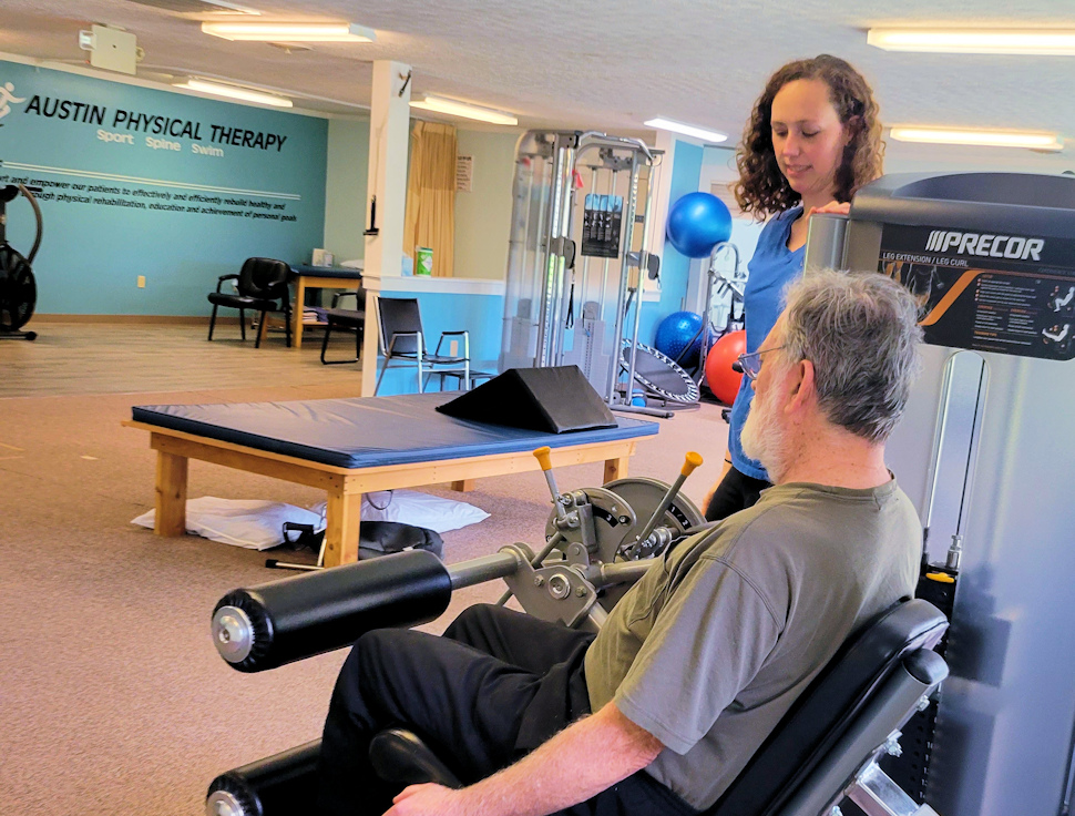 Content image for Preventing and Managing Work-Related Injuries: Physiotherapy for Desk Workers